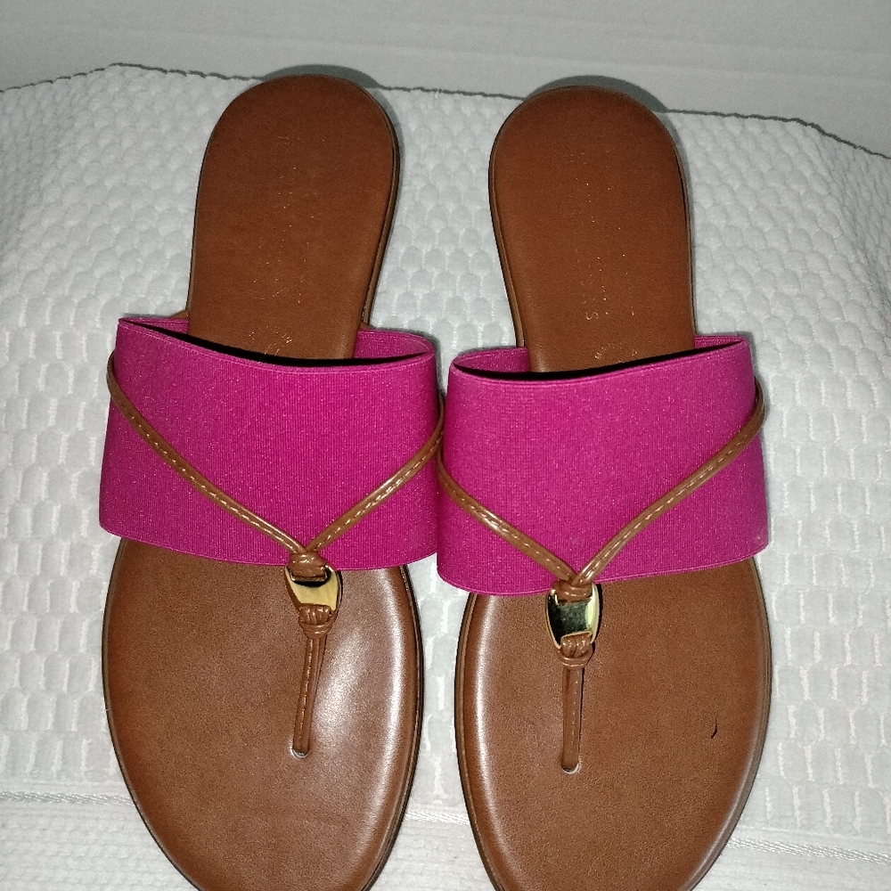 Italian Shoemakers Hot Pink 🩷 sz 9.5 Sandals
